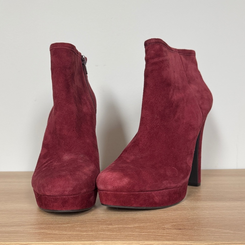 Gianni Bini Red Suede Heeled Boots